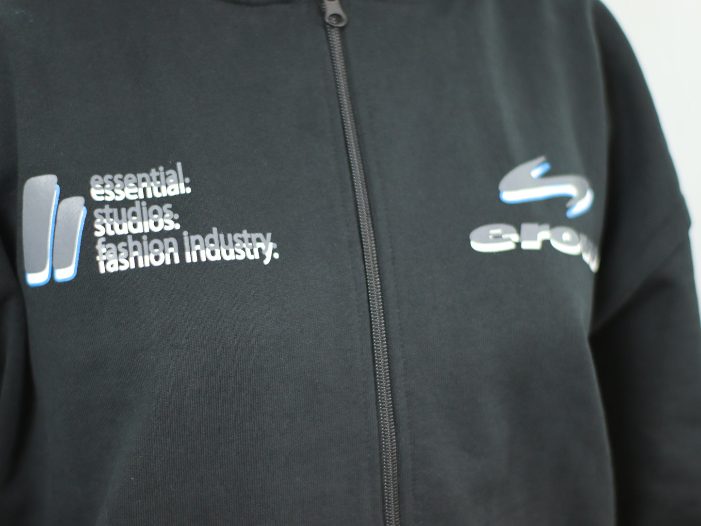 racing zipper black.